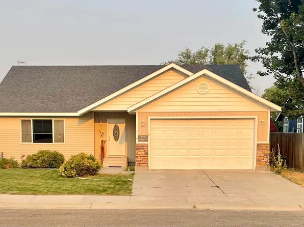 2110 California St, Gooding, ID 83330