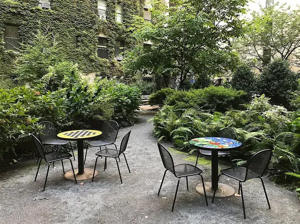 205 West 89th Street 6RS image 27 of 28