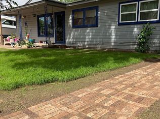 703 Adams Ave, Rule, TX 79547