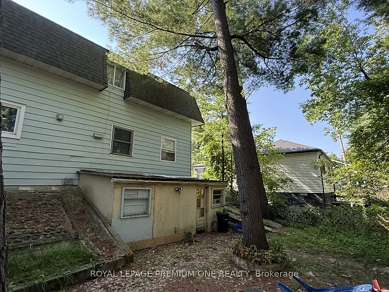 512 Mosley St #WHOLE HOUSE — Photo 49