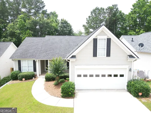 97 Bellaire Ln, Newnan, GA 30265