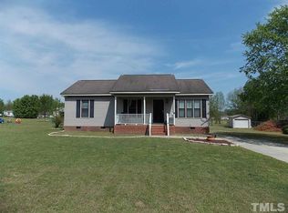 631 Smith Rd, Smithfield, NC 27577