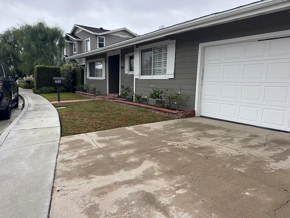 206 Susannah Pl