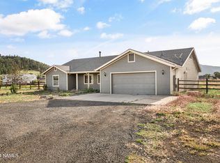 9332 Slayton Ranch Rd, Flagstaff, AZ 86004