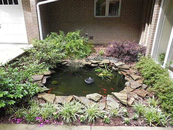 2nd image of 2412 Heritage Dr