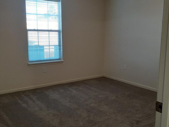 5th image of 11300 Surrey Hills Blvd APT 326