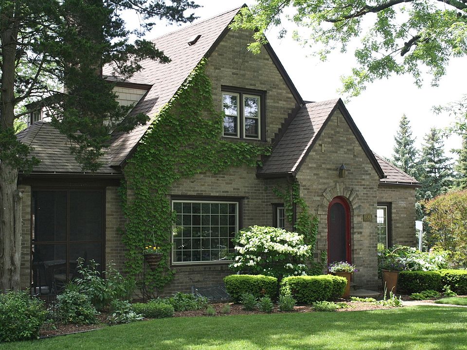 Front of house