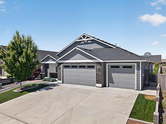 2nd image of 8913 Sophie Rae Ct