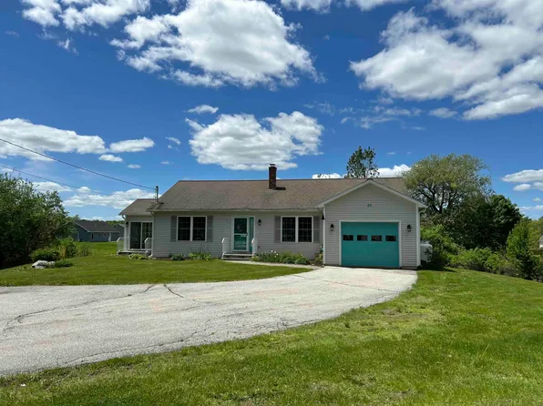 23 Westbrook Terrace, Hampden, ME 04444