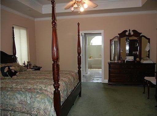 5th image of 3824 Civic St