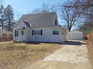 806 Christianson Ave, Madison, WI 53714
