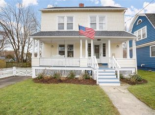 46 Newman Pl, Fairfield, CT 06825