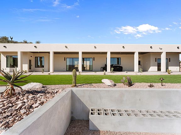 4th image of 1255 W Grantham Ranch Road