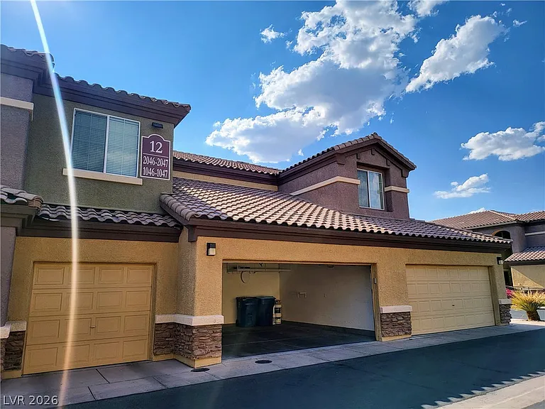 6868 Sky Pointe Dr #1047 — Photo 46