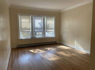 7511 S Chappel Ave APT 2, Chicago, IL 60649