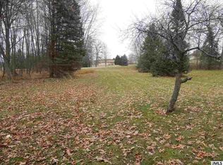 1891 Suncrest Dr, Grass Lake, MI 49240