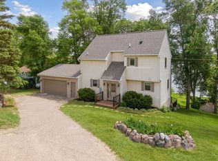 2800 Kraft Ave NW, Annandale, MN 55302