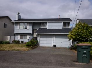 5911 21st Ave S, Seattle, WA 98108