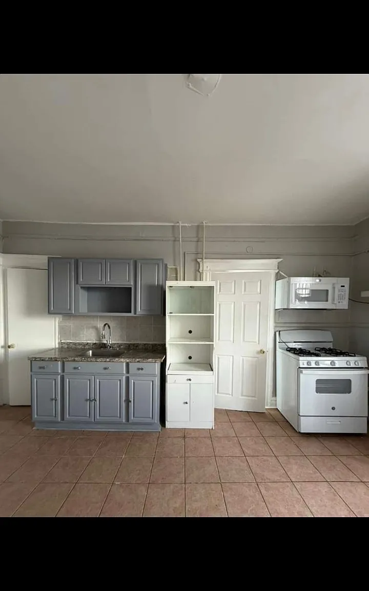 1 bed, $1,600 — Photo 1