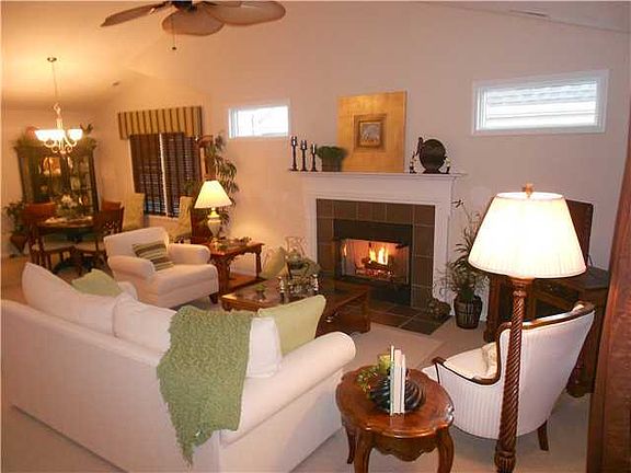 5th image of 6019 Turnwood Dr #17