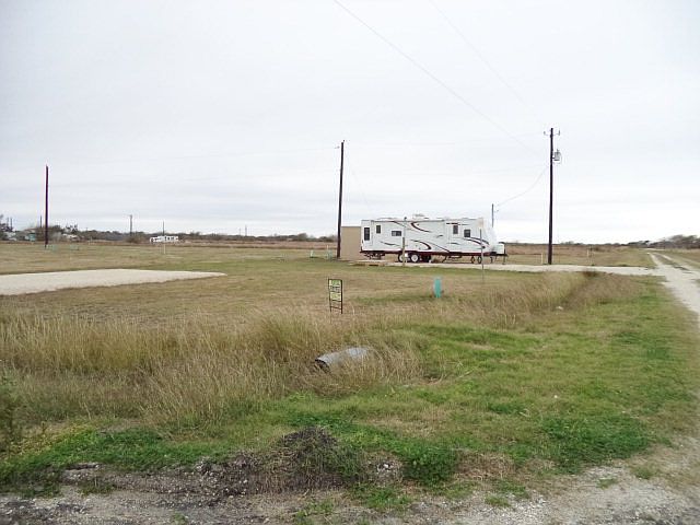 1st image of 2 Sandhill Ln
