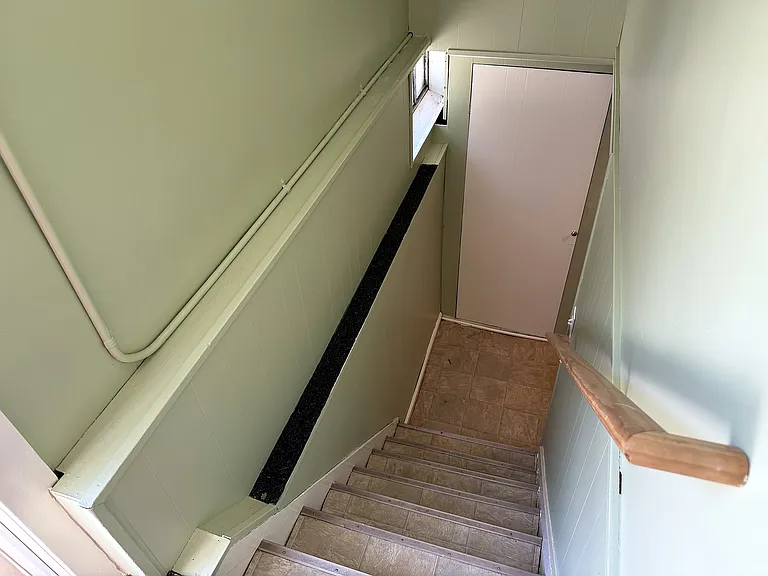 50 Redfern Dr — Photo 23
