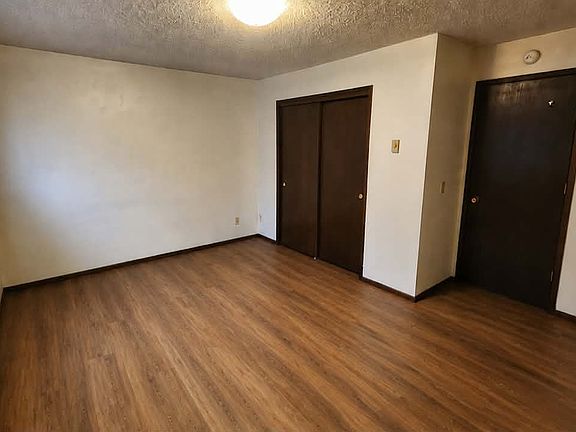 5th image of 1232 E 3rd St APT 1