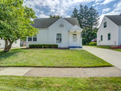2353 27th St, Cuyahoga Falls, OH, 44223