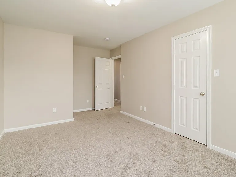 4946 N Cancun Dr — Photo 15