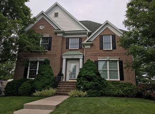 2315 Grove Meadow Ln, Greencastle, PA