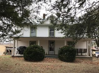 1818 Brownstown Rd, Renick, WV 24966