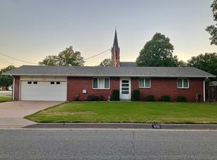 499 N Crestview St, Andale, KS 67001