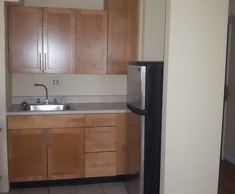 1st image of 5342 Delmar Blvd #10