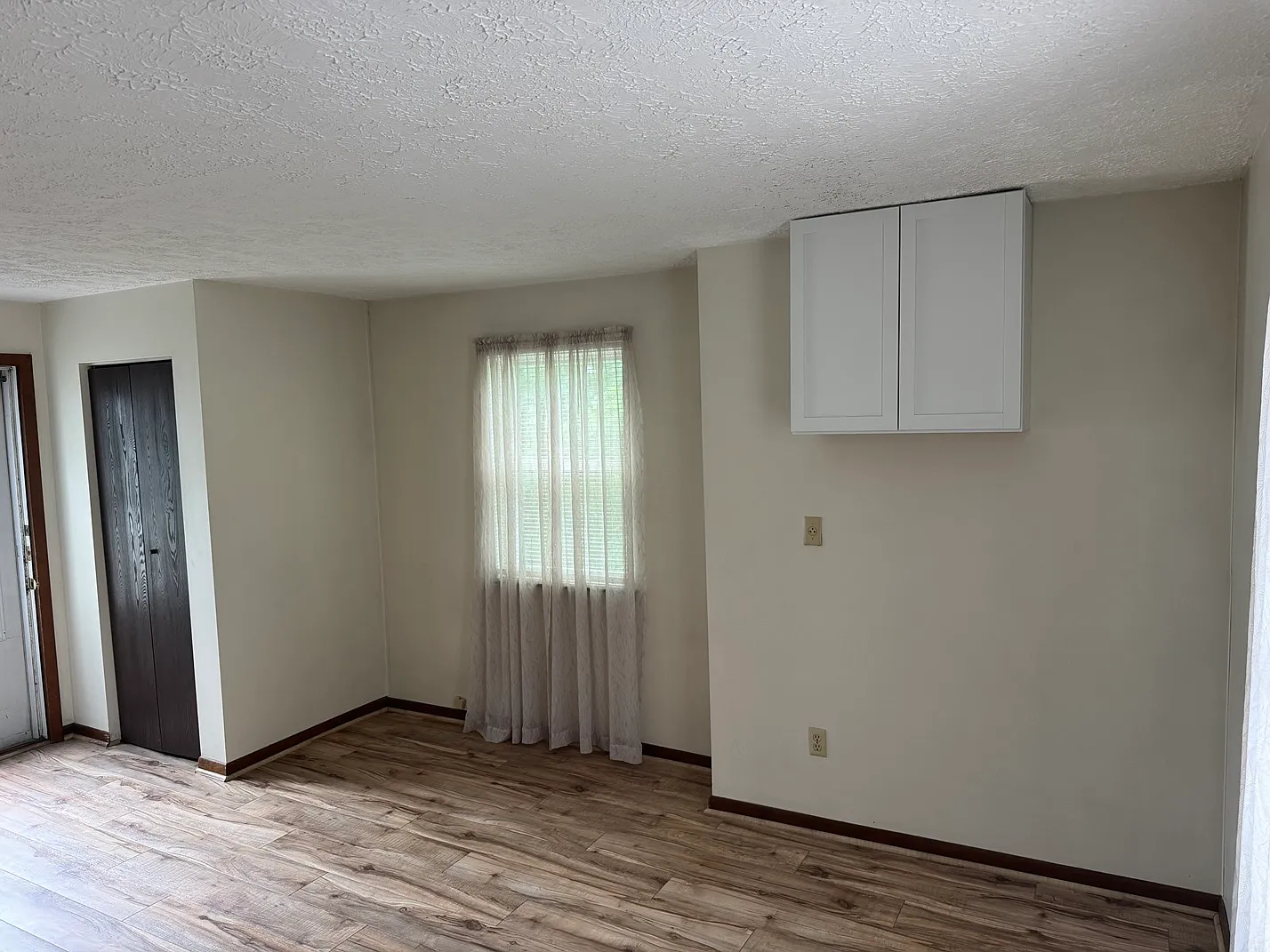 1 bed, 800 sqft, $925 — Photo 2
