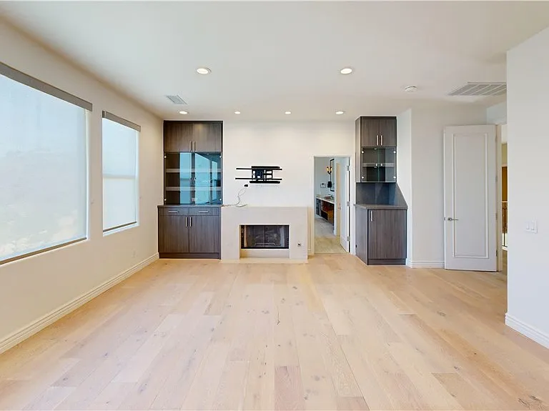 3339 Paseo Del Sol — Photo 12