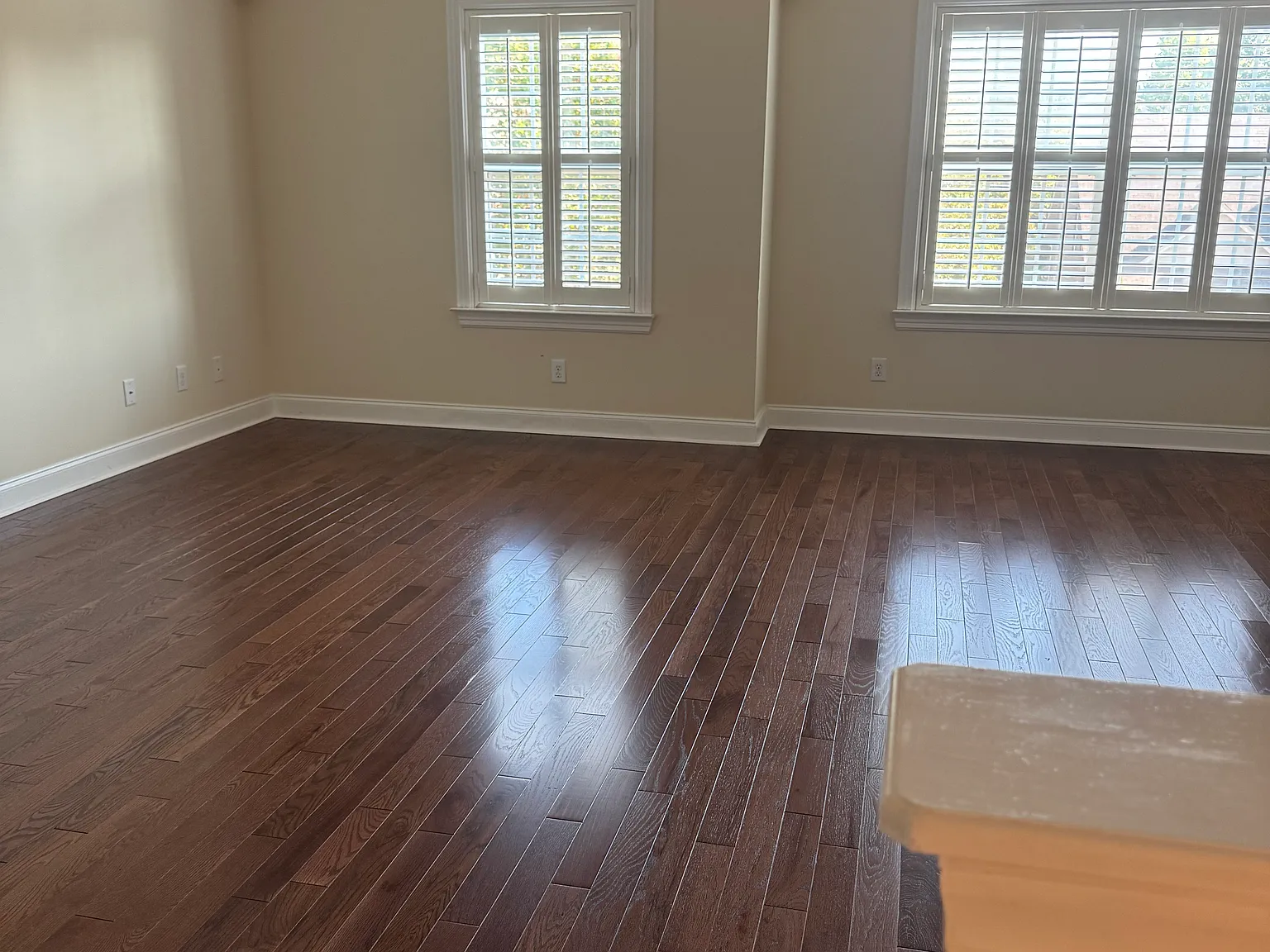 3 bed, 2.5 bath, 2176 sqft, $2,800 — Photo 3