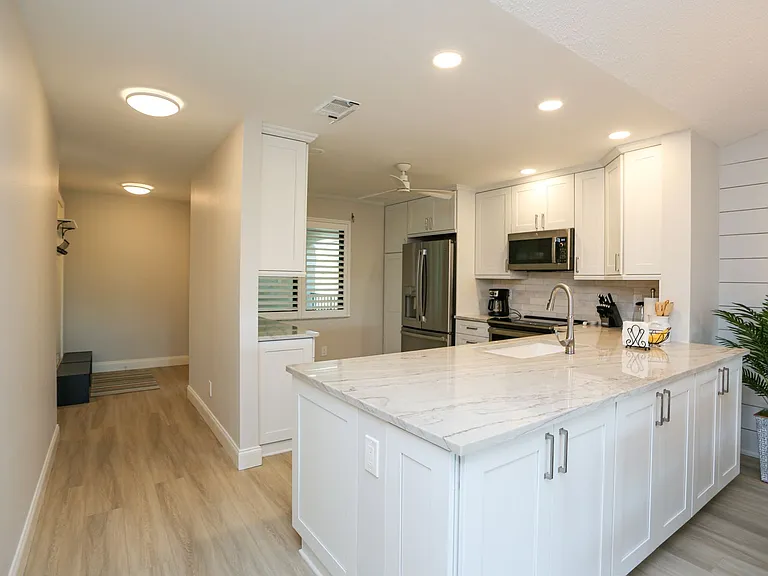 5733 Deauville Cir #G308 — Photo 4