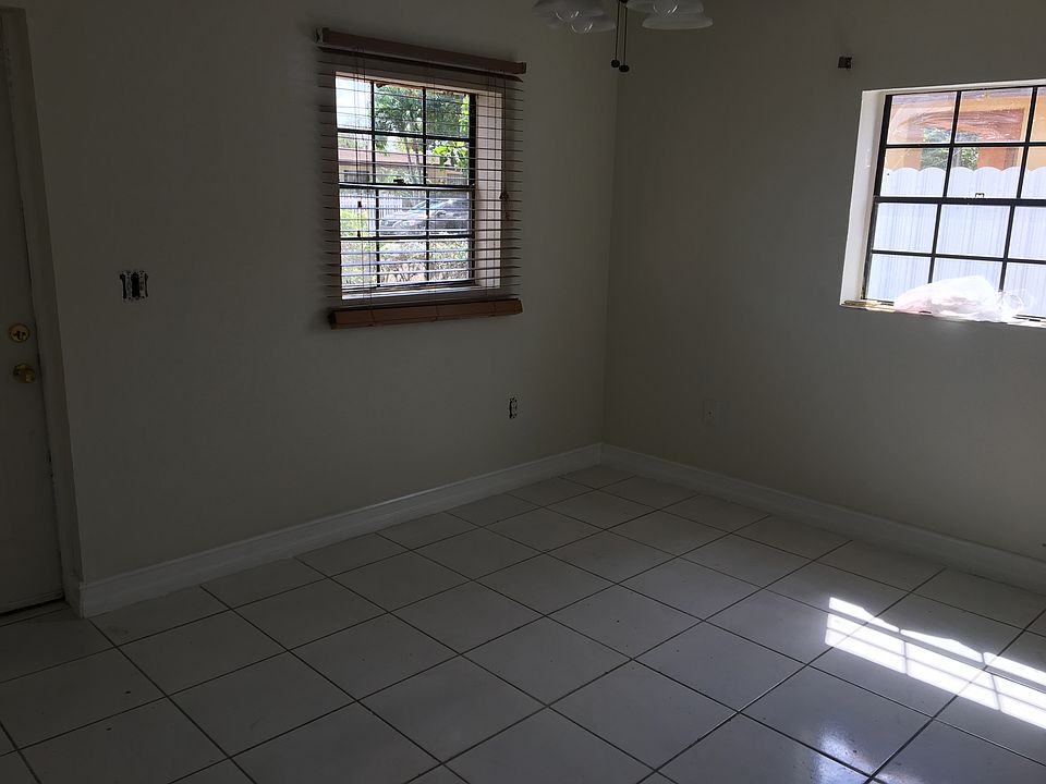 2nd image of 3023 NW 65th St