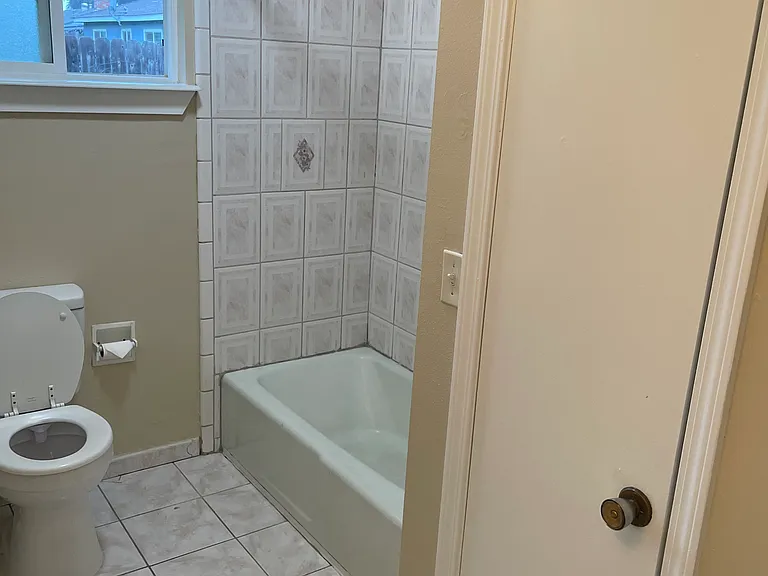 1333 Woodside Dr — Photo 29