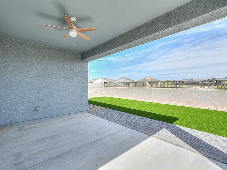 22069 N Dawn View Dr — Photo 16