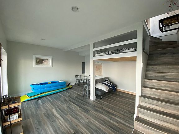 4th image of 9067 Ingram Ave NW