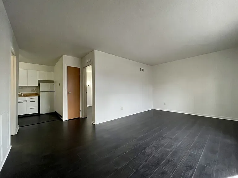 1340 King Ave — Photo 26