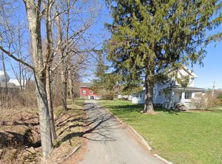 1834 Newton Ransom Blvd, Clarks Summit, PA 18411