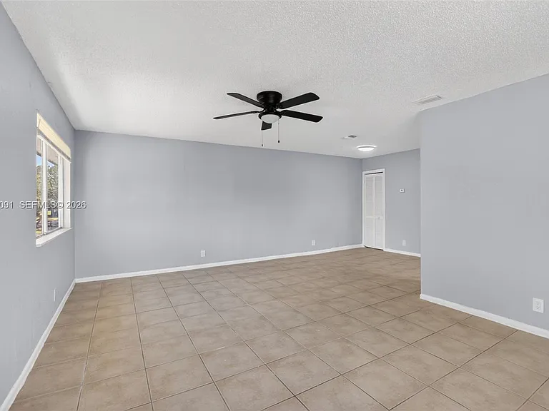 2201 Catherine Dr #3 — Photo 8