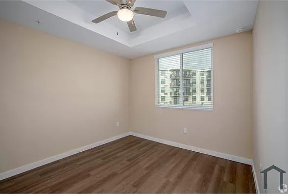 203 N University Dr — Photo 26