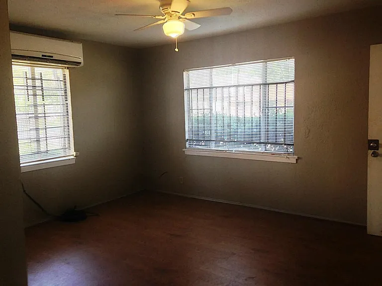 5342 Leeland St #2 — Photo 8
