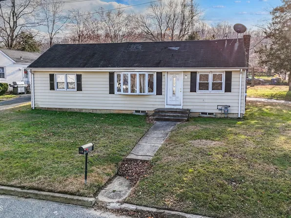 119 Chestnut Avenue, Atlantic Highlands, NJ 07716
