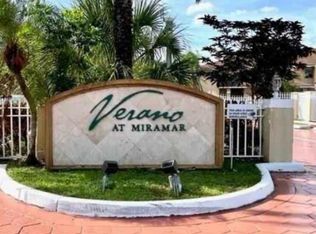 2197 SW 80th Ter, Hollywood, FL 33025