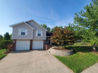 1500 Sir Barton Dr, Columbia, MO 65202