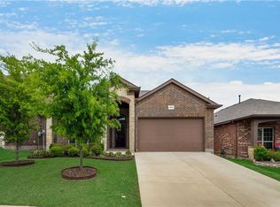 2913 Cedar Ridge Ln, Fort Worth, TX 76177
